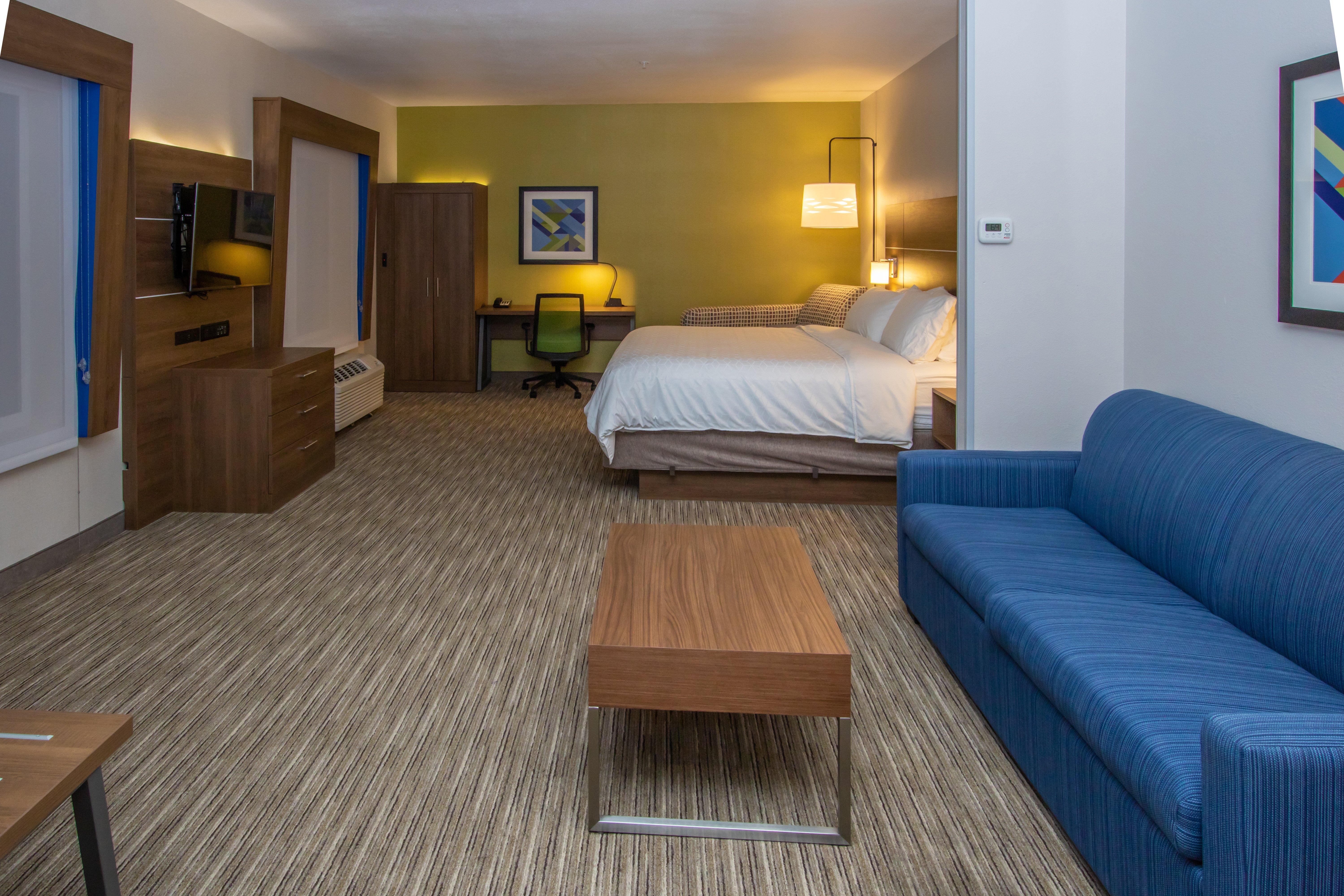 Holiday Inn Express Hotel & Suites Roseville - Galleria Area By Ihg Luaran gambar