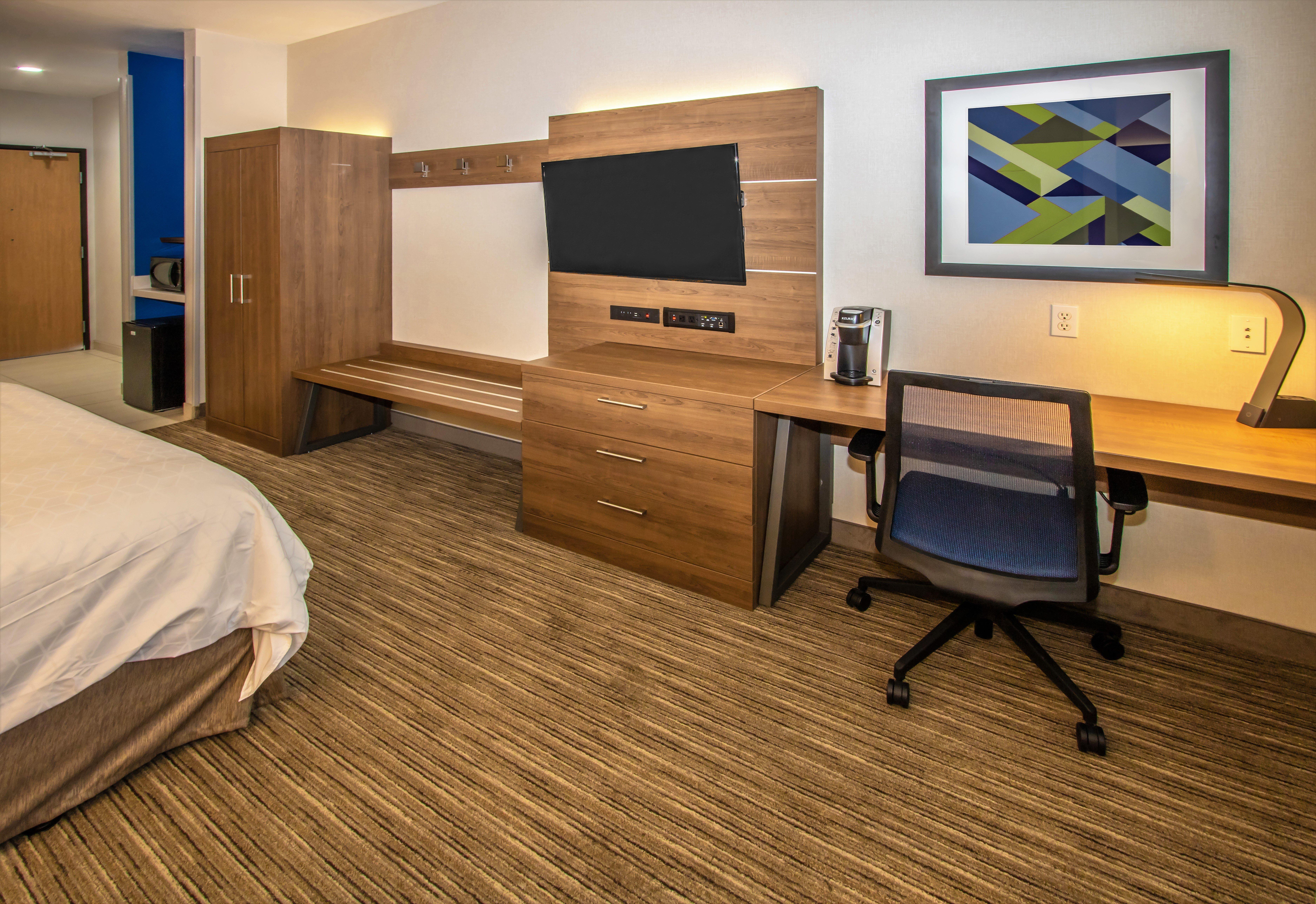 Holiday Inn Express Hotel & Suites Roseville - Galleria Area By Ihg Luaran gambar